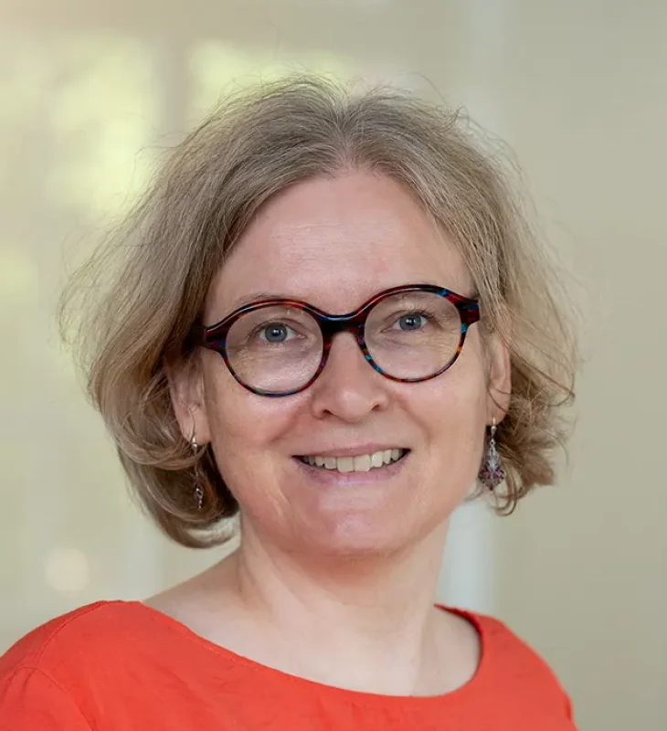 Anne Roller